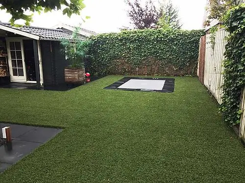 Advantages of inground trampolines PIC03