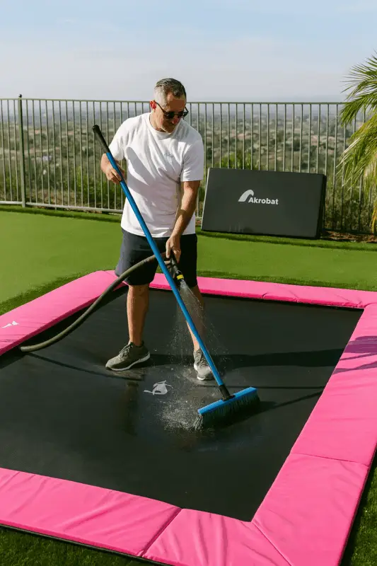how to clean trampoline